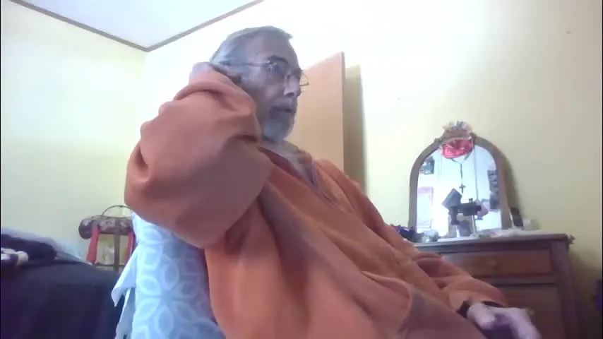 teak4u — Teak4u's room If you are new, tip 1 token to get me to talk with you! #mature #Straight #friendly #nicecock #tipmenu TRY USING IT!